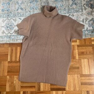 Banana Republic Camel Sweater